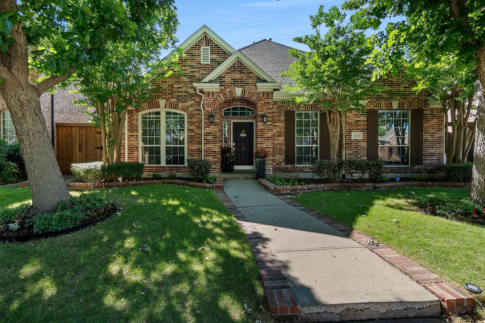 Frisco Stewart Creek Estates home exterior